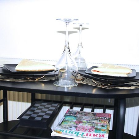 Qties Luxury Home London Bagian luar foto
