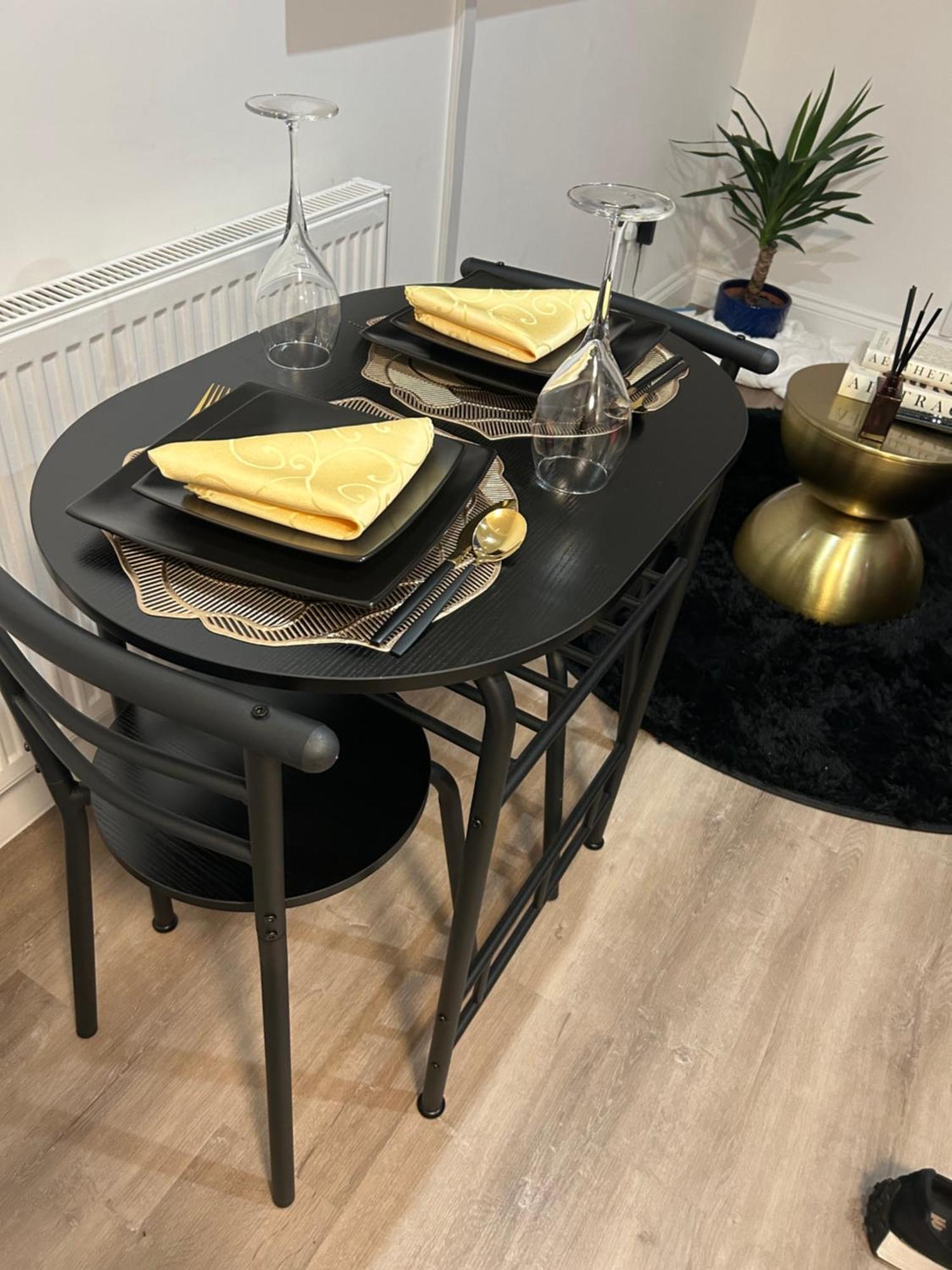 Qties Luxury Home London Bagian luar foto